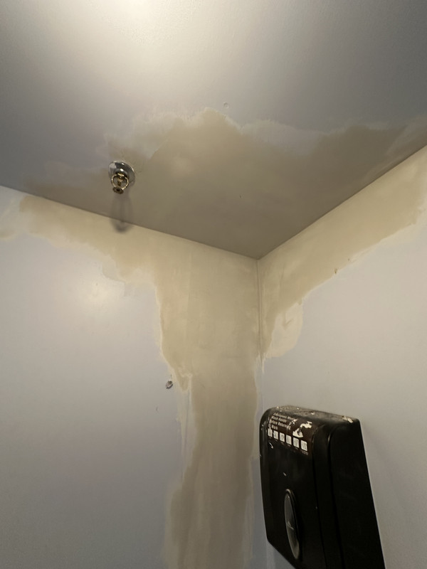 Drywall hole patching