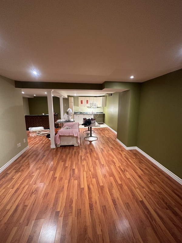 Accent wall painting